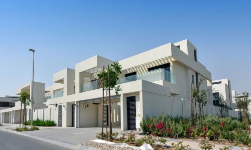 Splended Villa West Yas _ Yas Island